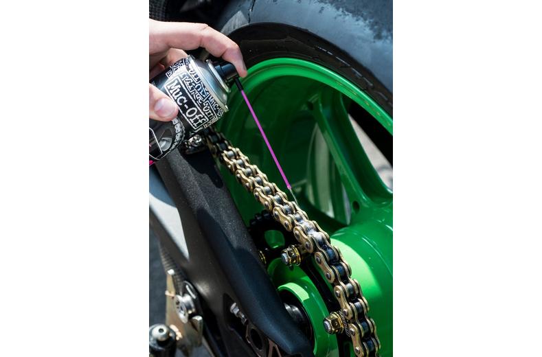 MUC-OFF All Weather Chain Lube - 400ml MUC-OFF All Weather Chain Lube - 400ml