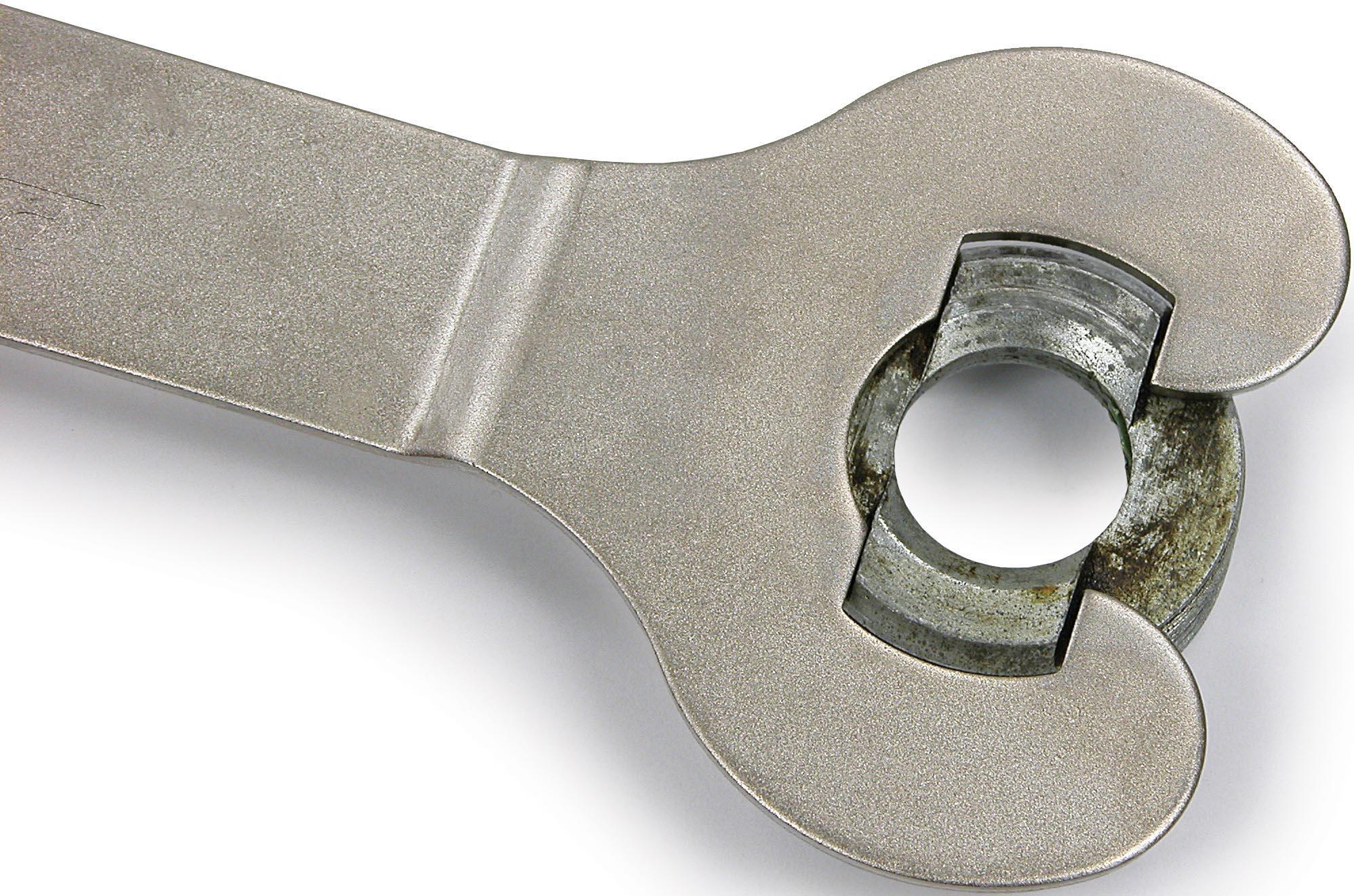 HCW-11 - Slotted Bottom Bracket Adjusting Cup Wrench 16mm