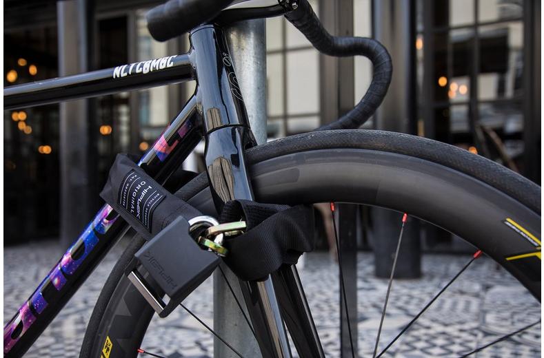 Hiplok Original - Wearable Chain Lock Hiplok Original - Wearable Chain Lock