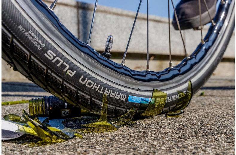 Schwalbe Marathon Plus Bike Tyre 700x25c Schwalbe Marathon Plus Bike Tyre 700x25c