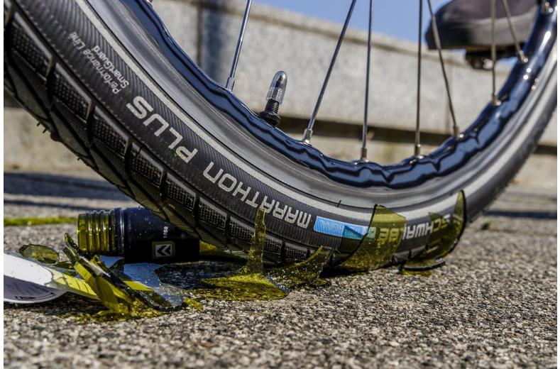 2x Schwalbe Marathon 700x38c & Free Presta Inner Tubes Bundle 2x Schwalbe Marathon 700x38c & Free Presta Inner Tubes Bundle