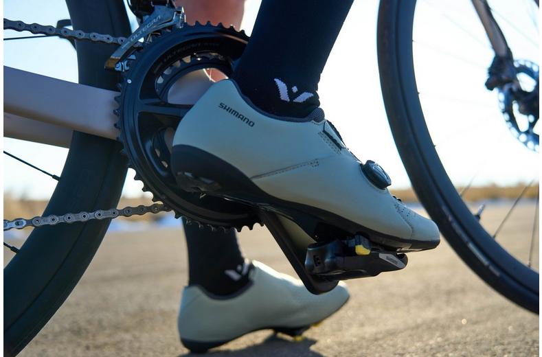 Shimano PD-R550 SPD SL Road Pedals Shimano PD-R550 SPD SL Road Pedals