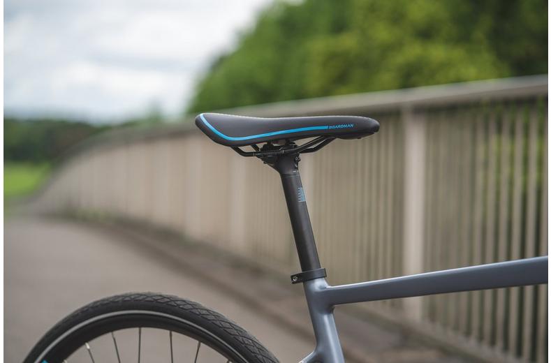 Boardman HYB 8.9E Mens Hybrid Electric Bike - M, L Frames Boardman HYB 8.9E Mens Hybrid Electric Bike - M, L Frames