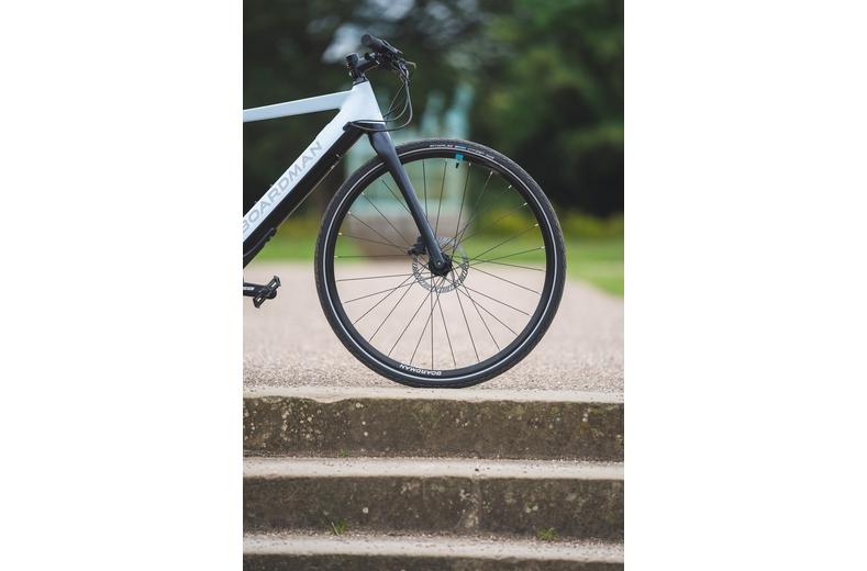 Boardman HYB 8.9E Womens Hybrid Electric Bike - S, M Frames Boardman HYB 8.9E Womens Hybrid Electric Bike - S, M Frames