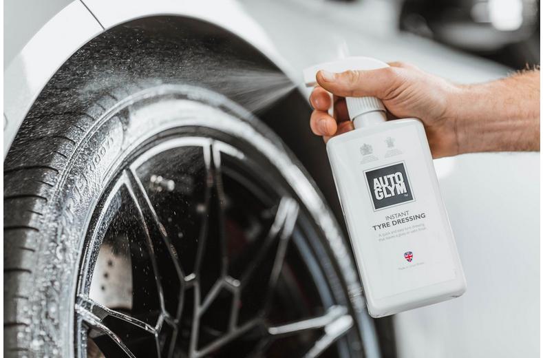Autoglym Instant Tyre Dressing 500ml Autoglym Instant Tyre Dressing 500ml