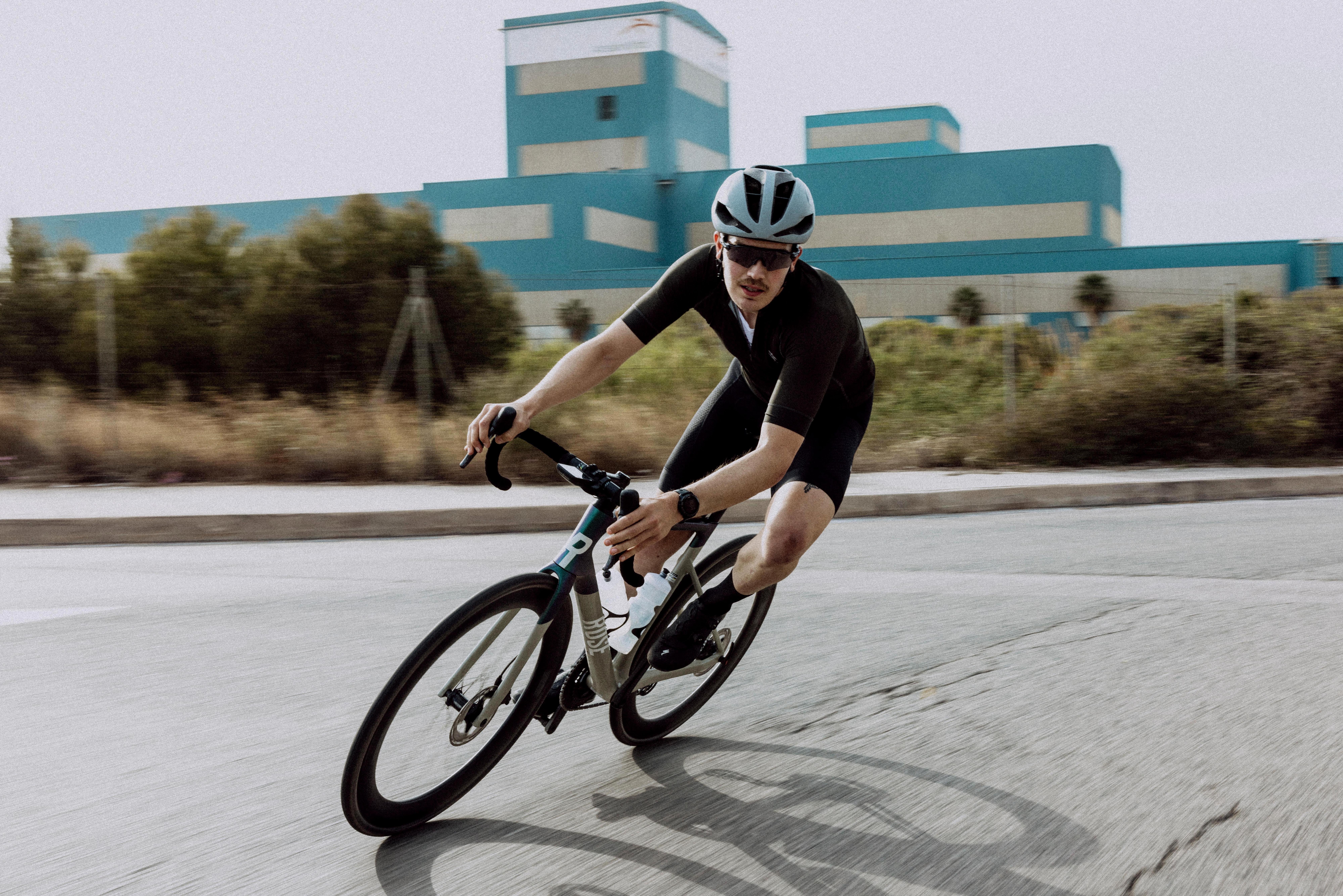 Schwalbe One Plus Wired Bike Tyre