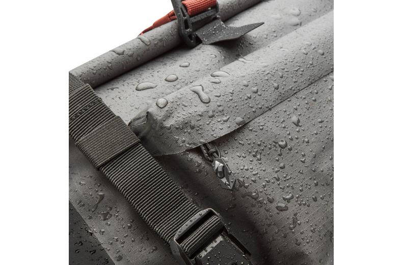 Altura Vortex 7L Waterproof Handlebar Bag Altura Vortex 7L Waterproof Handlebar Bag