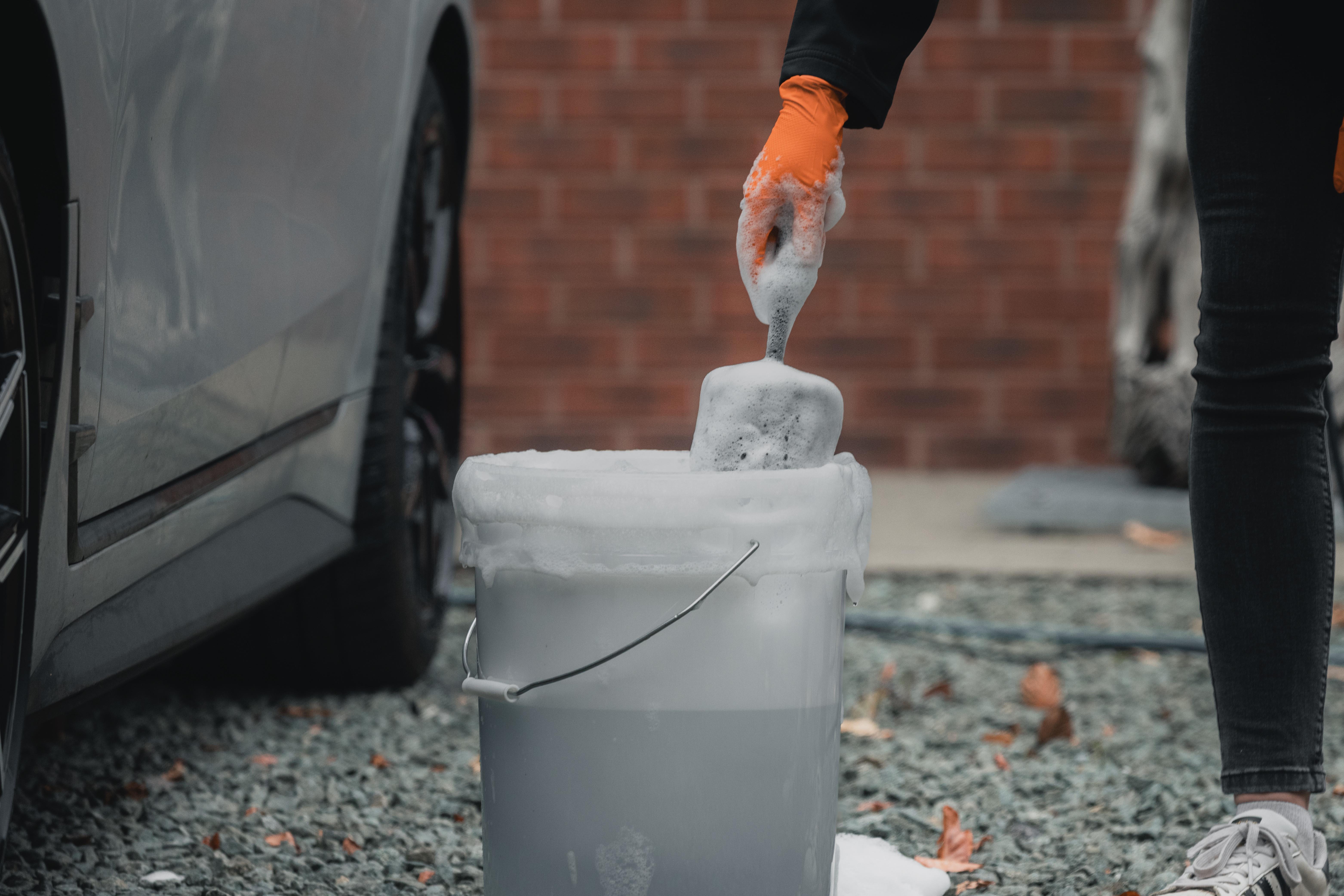 Halfords Advanced 20L Clear Bucket