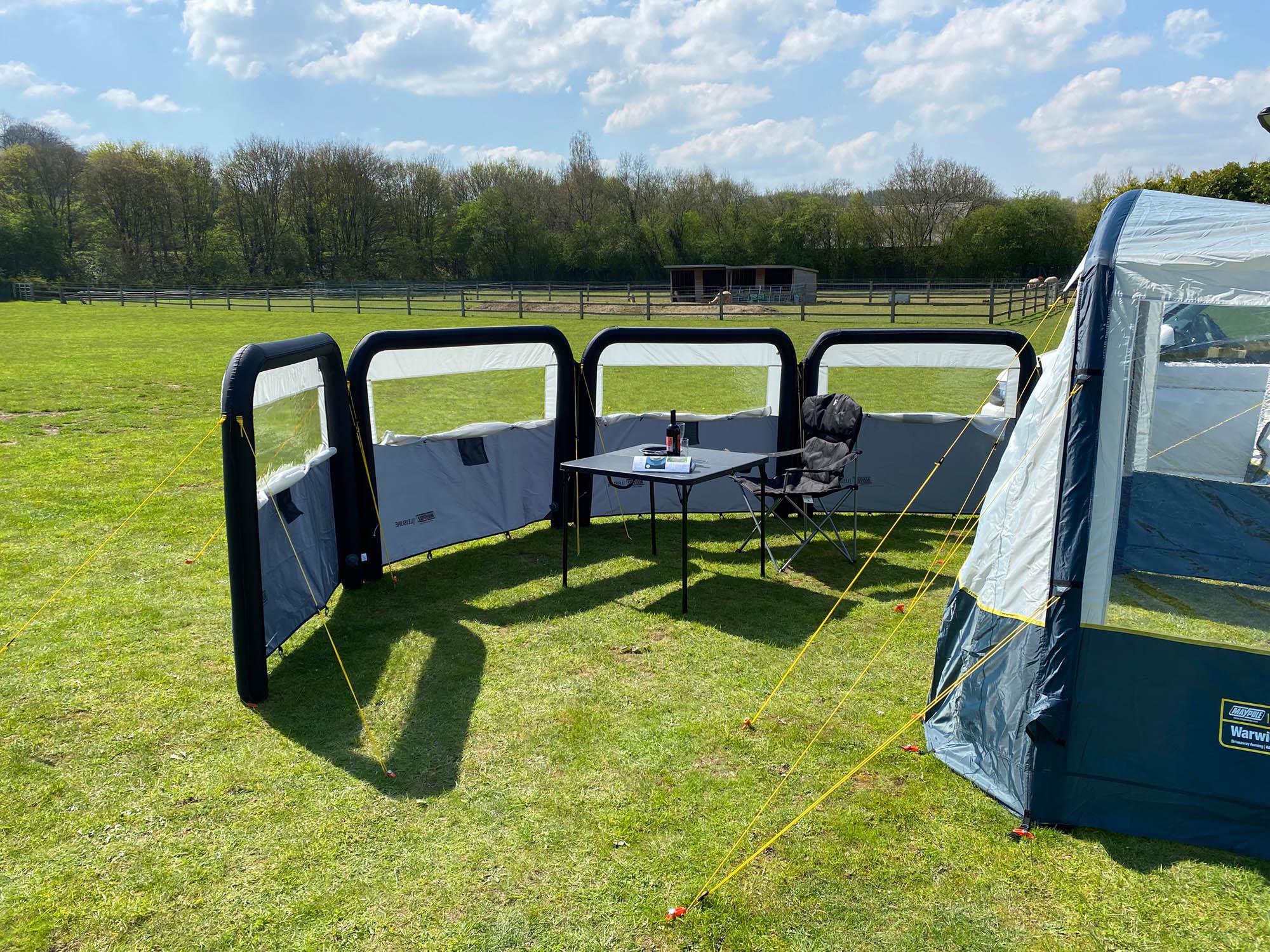 Maypole Single Panel Air Modular Windbreak