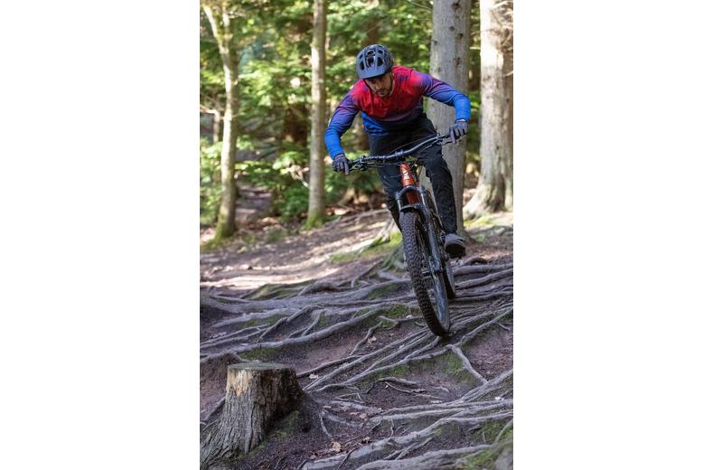 Voodoo Zobop E-Shimano Full Suspension Electric Mountain Bike - S, M, L Frames Voodoo Zobop E-Shimano Full Suspension Electric Mountain Bike - S, M, L Frames