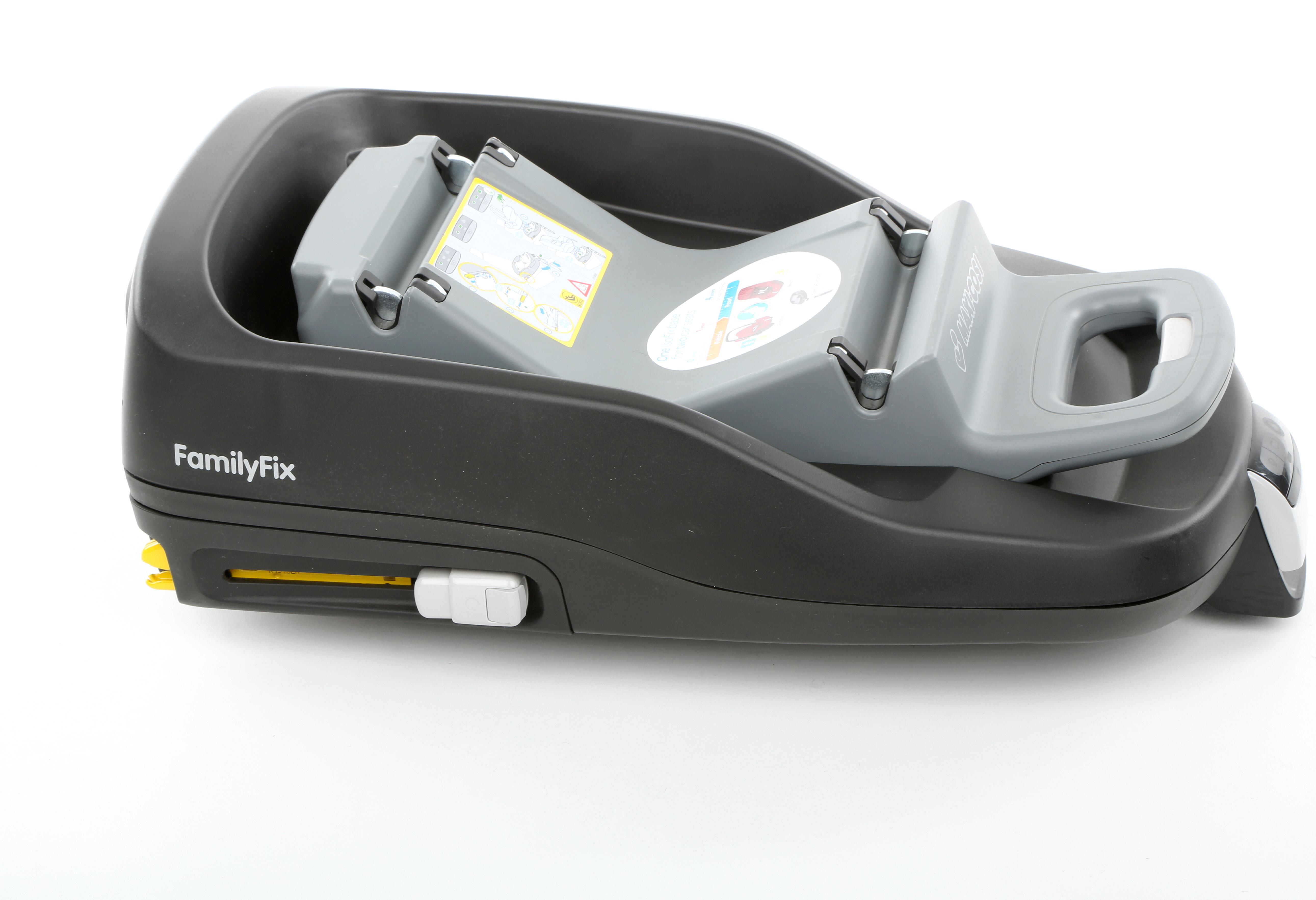 Maxi-Cosi Familyfix Isofix Child Seat Base | Halfords UK