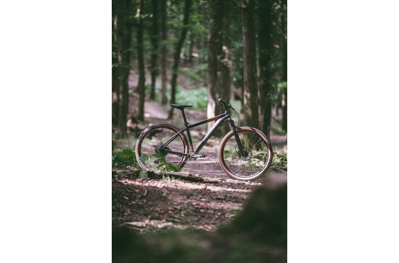 Boardman MHT 8.9 Mountain Bike - S, M, L Frames Boardman MHT 8.9 Mountain Bike - S, M, L Frames