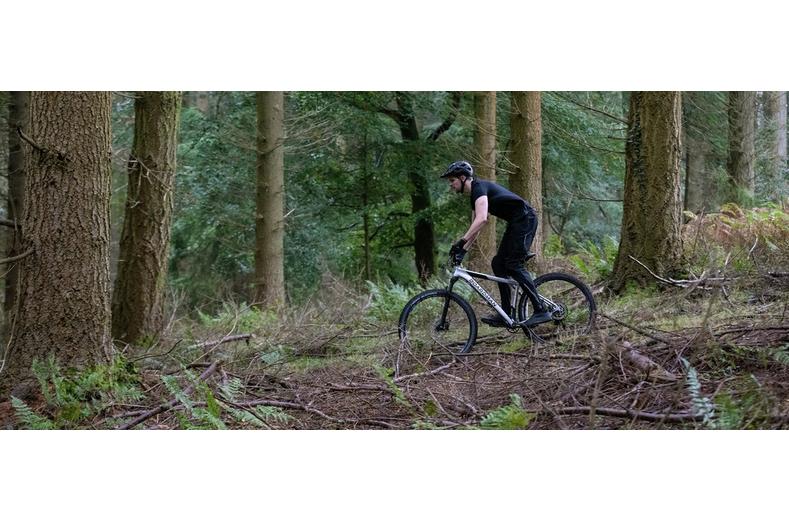 Boardman MHT 8.8 Mens Mountain Bike - S, M, L, XL Boardman MHT 8.8 Mens Mountain Bike - S, M, L, XL