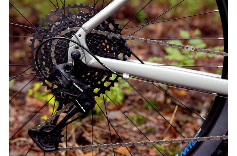 Boardman MHT 8.8 Mens Mountain Bike - S, M, L, XL Boardman MHT 8.8 Mens Mountain Bike - S, M, L, XL