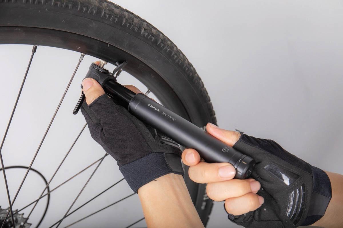 Topeak Gravel 2 Stage Mini Pump, Black