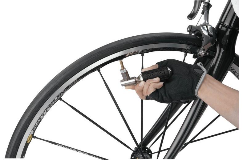 Topeak Airbooster CO2 Inflator Topeak Airbooster CO2 Inflator