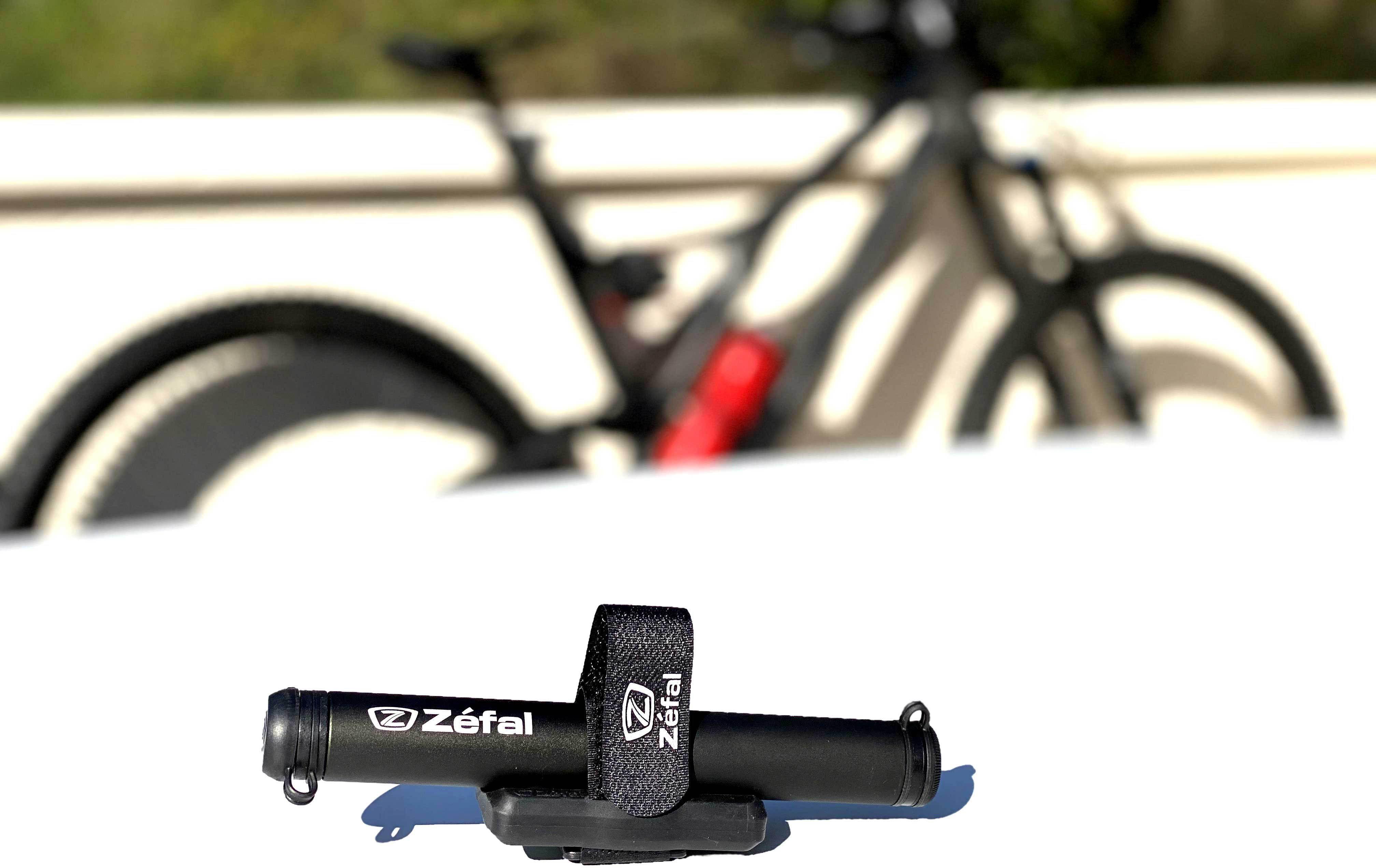 Zefal EZ Max FC C02 Inflator and Hand Pump