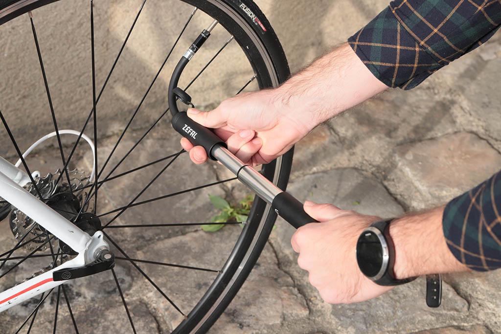 Zefal EZ Max FC C02 Inflator and Hand Pump