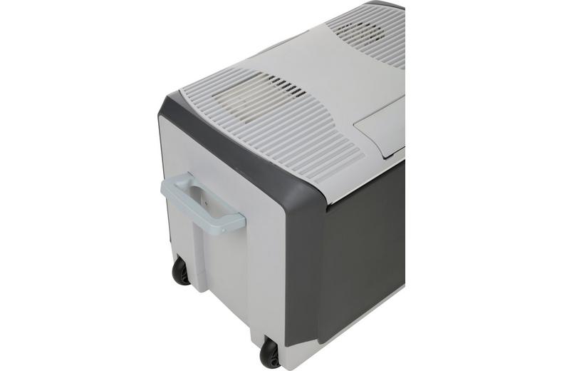 Halfords 40 Litre Mains and 12V & 24V Electric Coolbox Halfords 40 Litre Mains and 12V & 24V Electric Coolbox