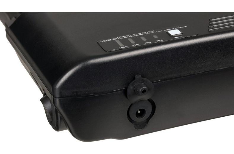 Refurbished Somerby Battery 4 LED Black Grade B Refurbished Somerby Battery 4 LED Black Grade B