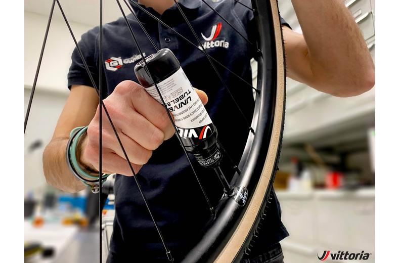 Vittoria Corsa Pro TLR G2.0 Tyre & Sealant Bundle, 700x30c Vittoria Corsa Pro TLR G2.0 Tyre & Sealant Bundle, 700x30c