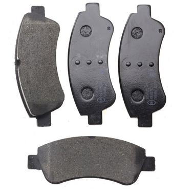Eicher Front Brake Pads 101545809 | Halfords UK