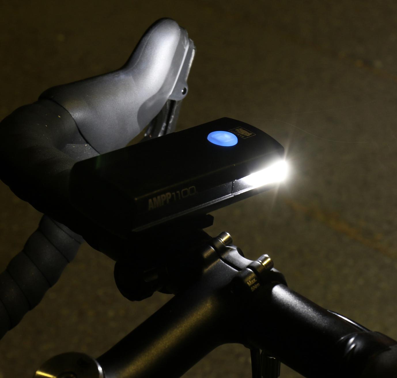 Cateye AMPP 1100 Front Bike Light Halfords UK