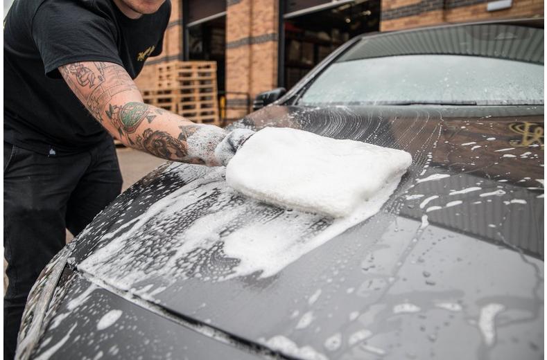 Meguiars Ultimate Wash and Wax 16oz Meguiars Ultimate Wash and Wax 16oz