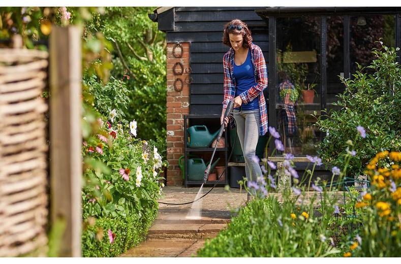 Bosch UniversalAquatak 125 Pressure Washer Bosch UniversalAquatak 125 Pressure Washer