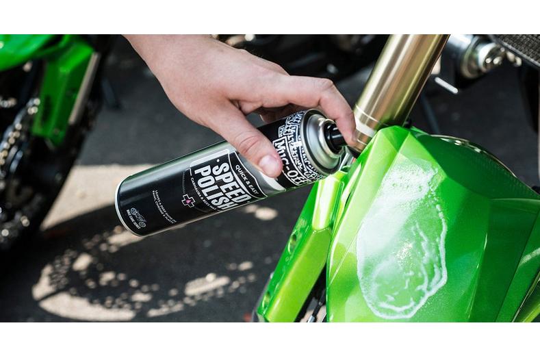 Muc-Off Motorcycle Speed Polish - 400ml Muc-Off Motorcycle Speed Polish - 400ml