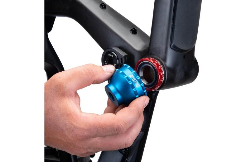 Park Tool BBT-69.4 Bottom Bracket Tool - 16-Notch 44mm Park Tool BBT-69.4 Bottom Bracket Tool - 16-Notch 44mm