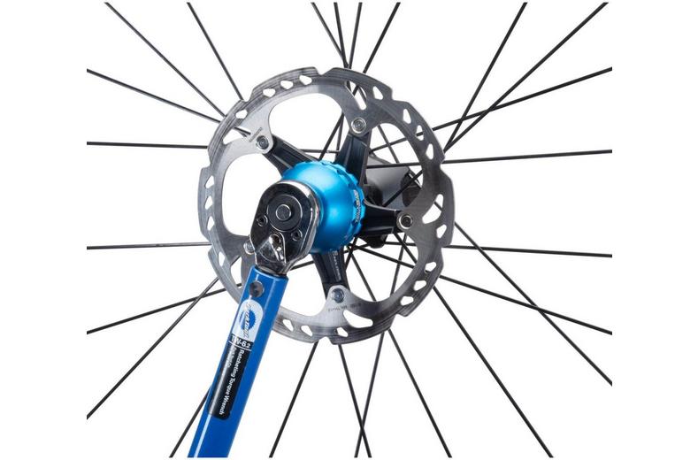 Park Tool BBT-69.4 Bottom Bracket Tool - 16-Notch 44mm Park Tool BBT-69.4 Bottom Bracket Tool - 16-Notch 44mm