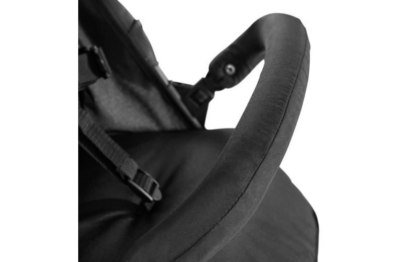 Hauck Sport Pushchair - Red Hauck Sport Pushchair - Red