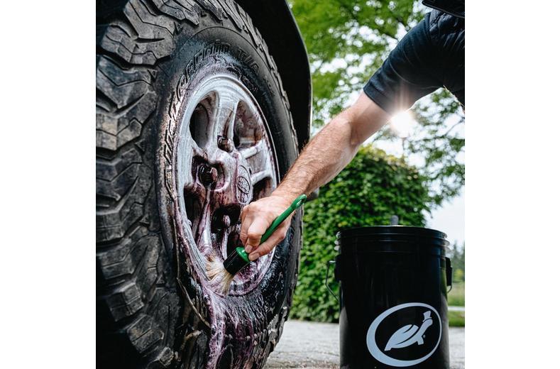 Turtle Wax Hybrid Solutions Ultimate Pro Detailing Brush Set Turtle Wax Hybrid Solutions Ultimate Pro Detailing Brush Set