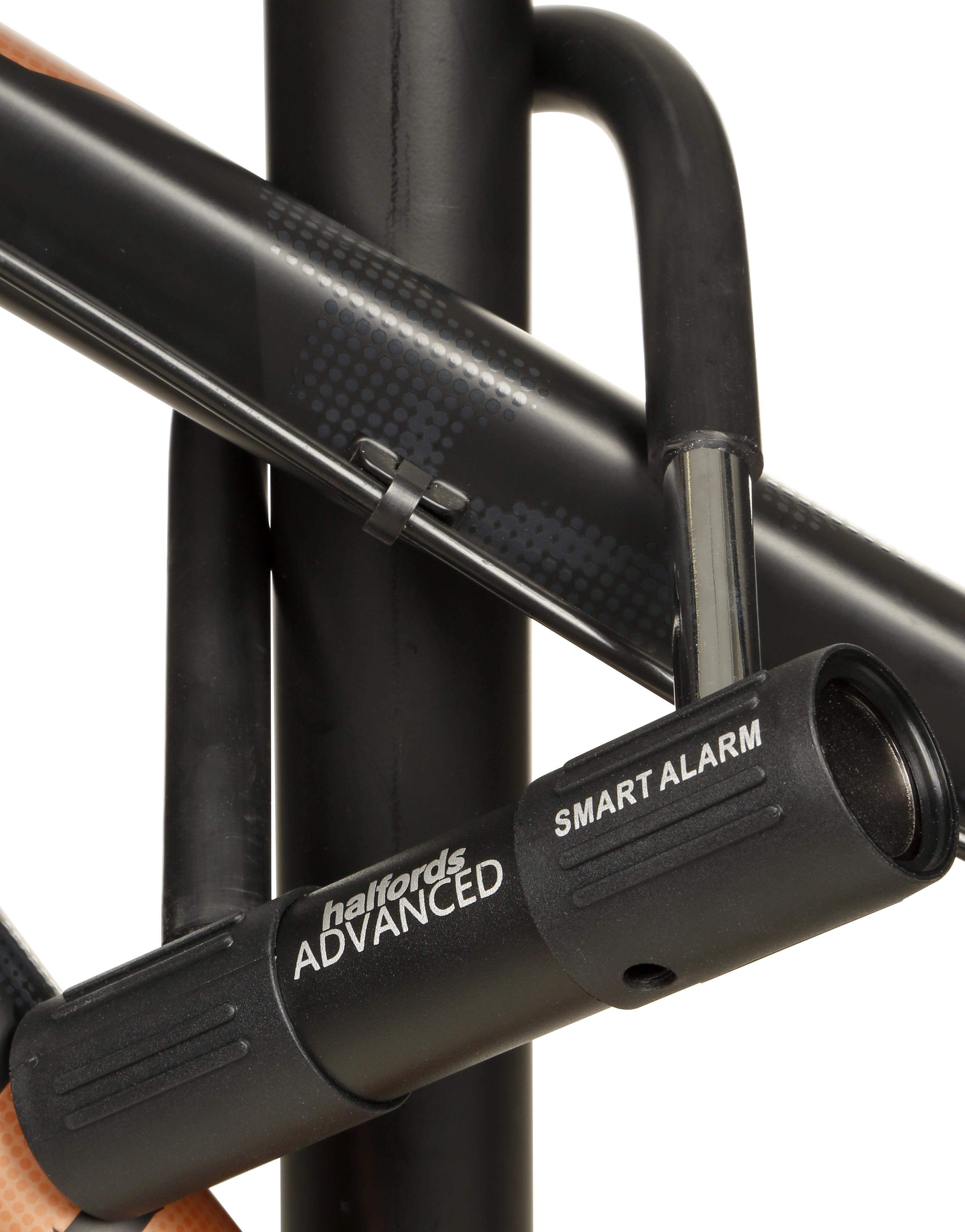 Halfords Advanced 23cm Alarmed D Lock - Key