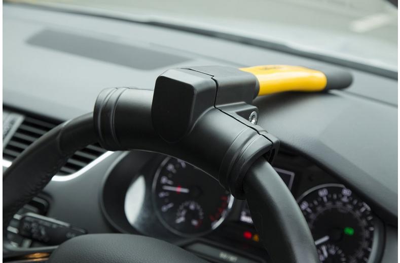 Halfords T-Bar Steering Wheel Lock Halfords T-Bar Steering Wheel Lock