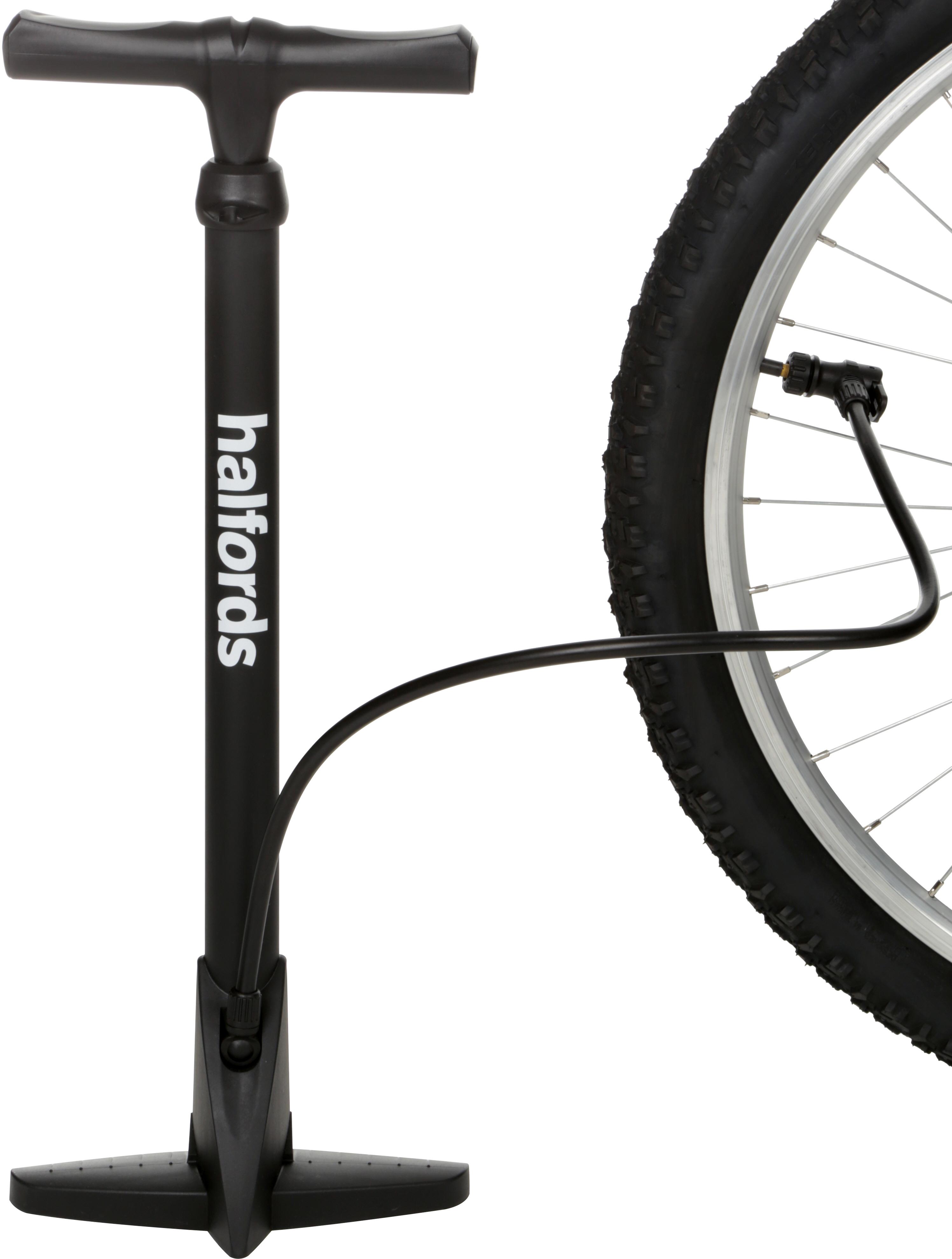 Halfords Essentials Track Pump