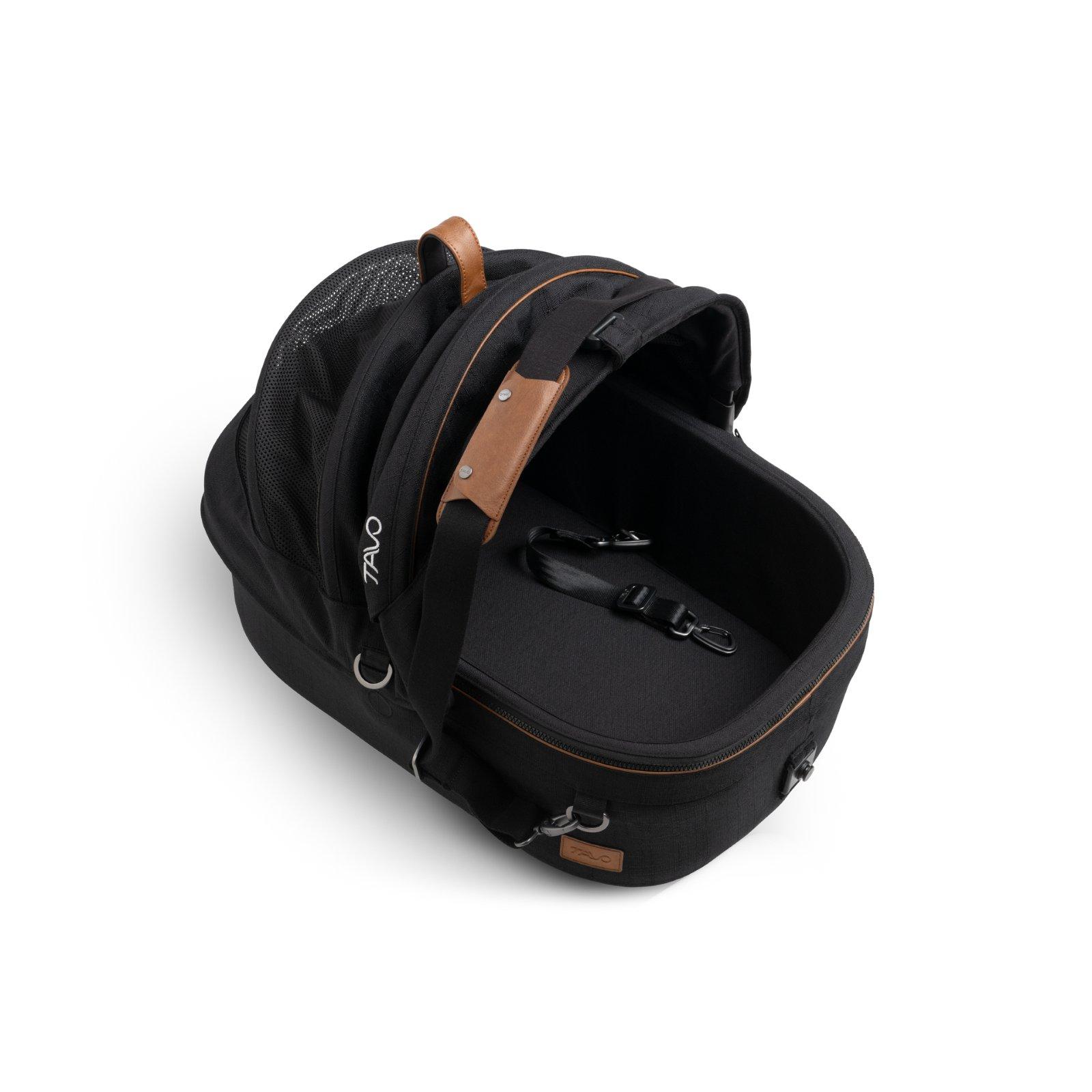 Tavo Maeve Small Dog Car Seat with Car Seat Base - Flex Onyx