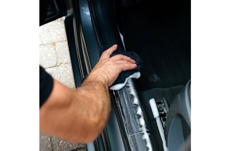 Turtle Wax Interior 1 Multipurpose Cleaner & Stain Remover 400ML Turtle Wax Interior 1 Multipurpose Cleaner & Stain Remover 400ML