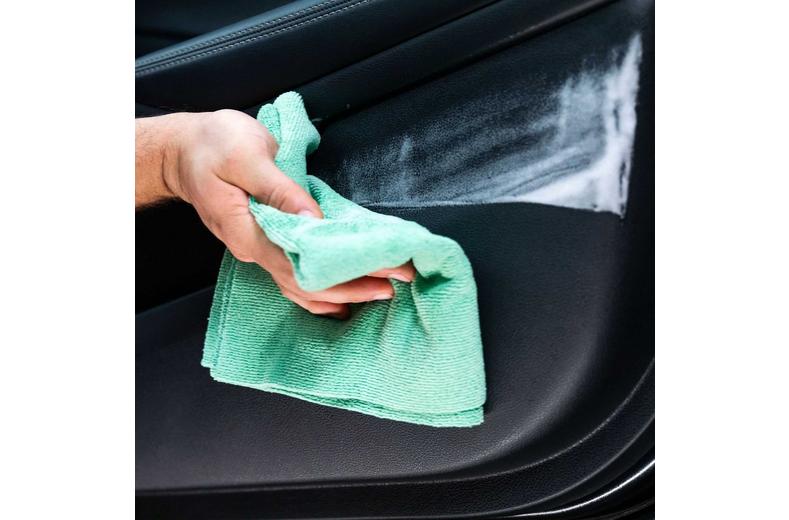 Turtle Wax Interior 1 Multipurpose Cleaner & Stain Remover 400ML Turtle Wax Interior 1 Multipurpose Cleaner & Stain Remover 400ML