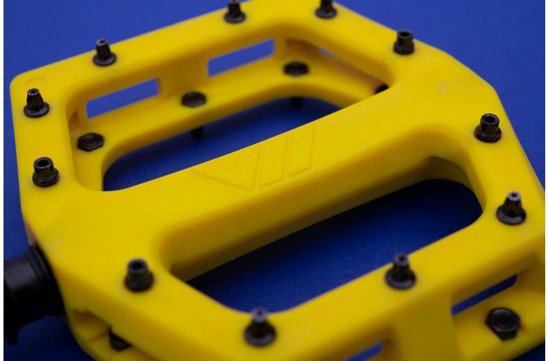 DMR V11 Pedals DMR V11 Pedals