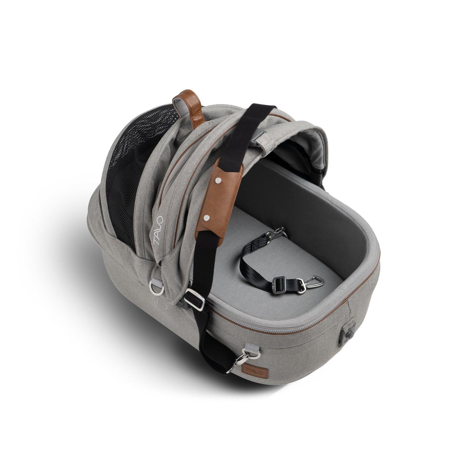 Tavo Maeve Small Dog Car Seat with Car Seat Base - Flex Merle