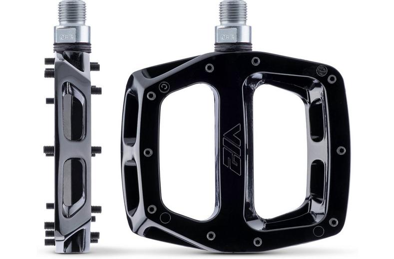 DMR V12 Pedals, Blue DMR V12 Pedals, Blue