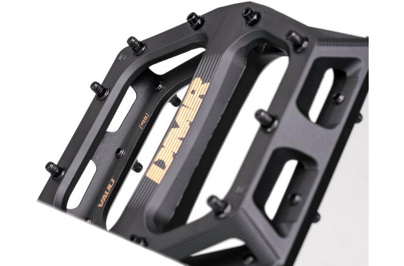 DMR Vault Mag SL Pedals DMR Vault Mag SL Pedals