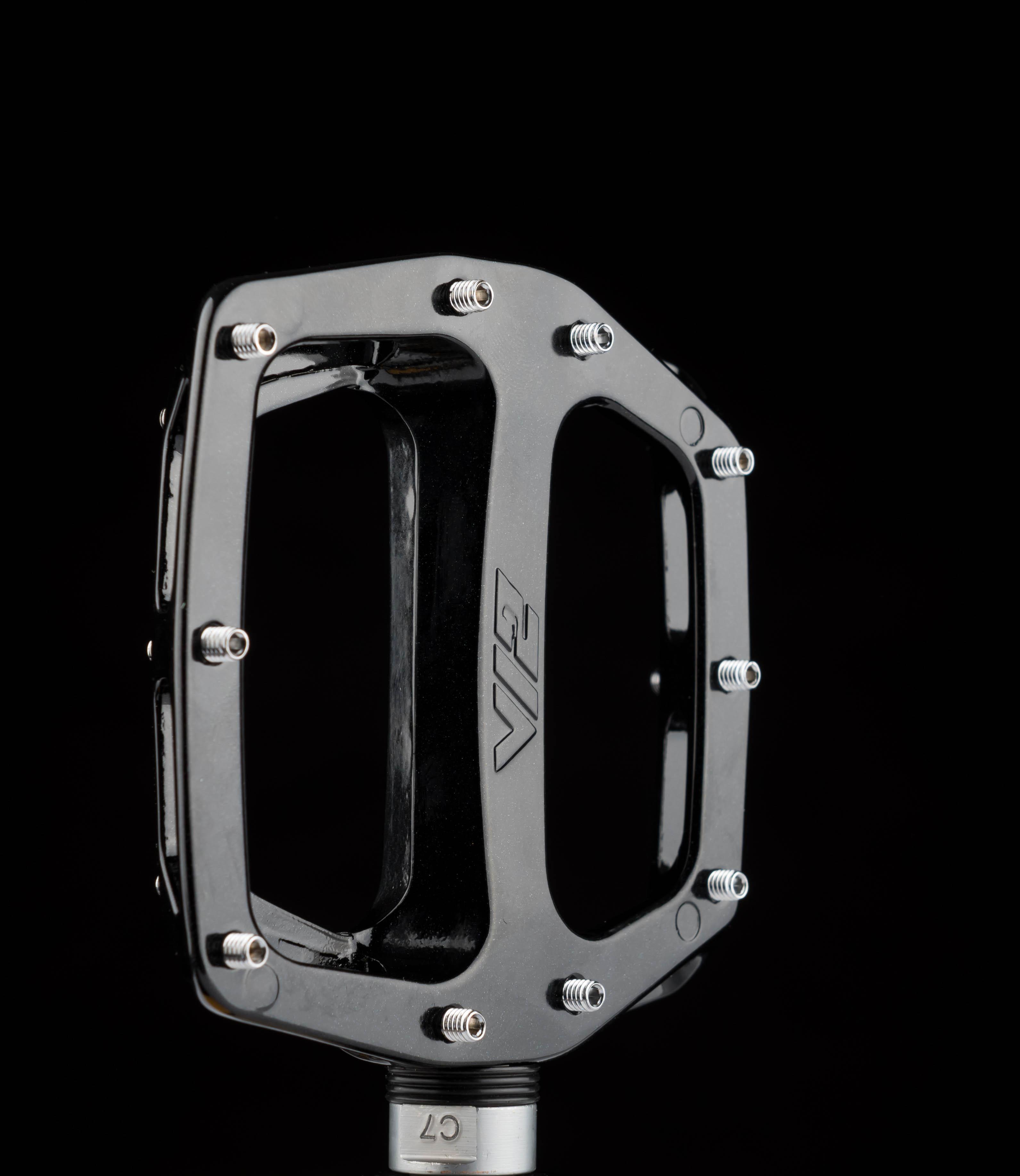 DMR V12 MAG Pedals