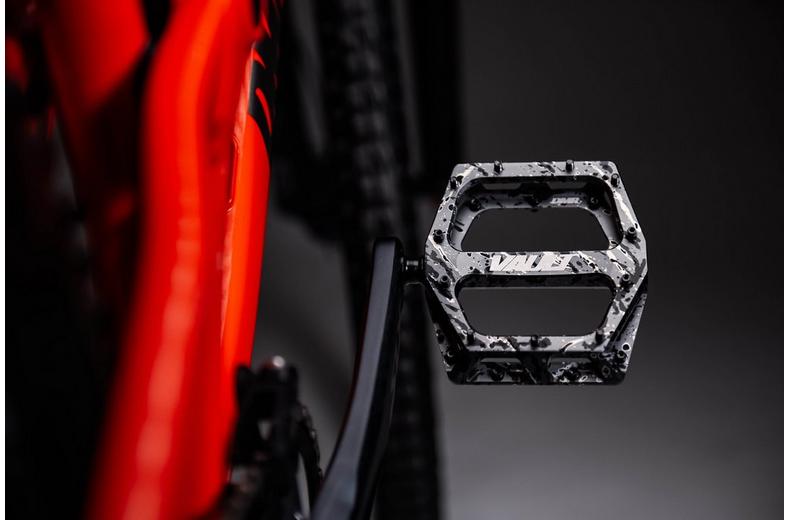 DMR Vault Pedals, Liquid Camo Green DMR Vault Pedals, Liquid Camo Green