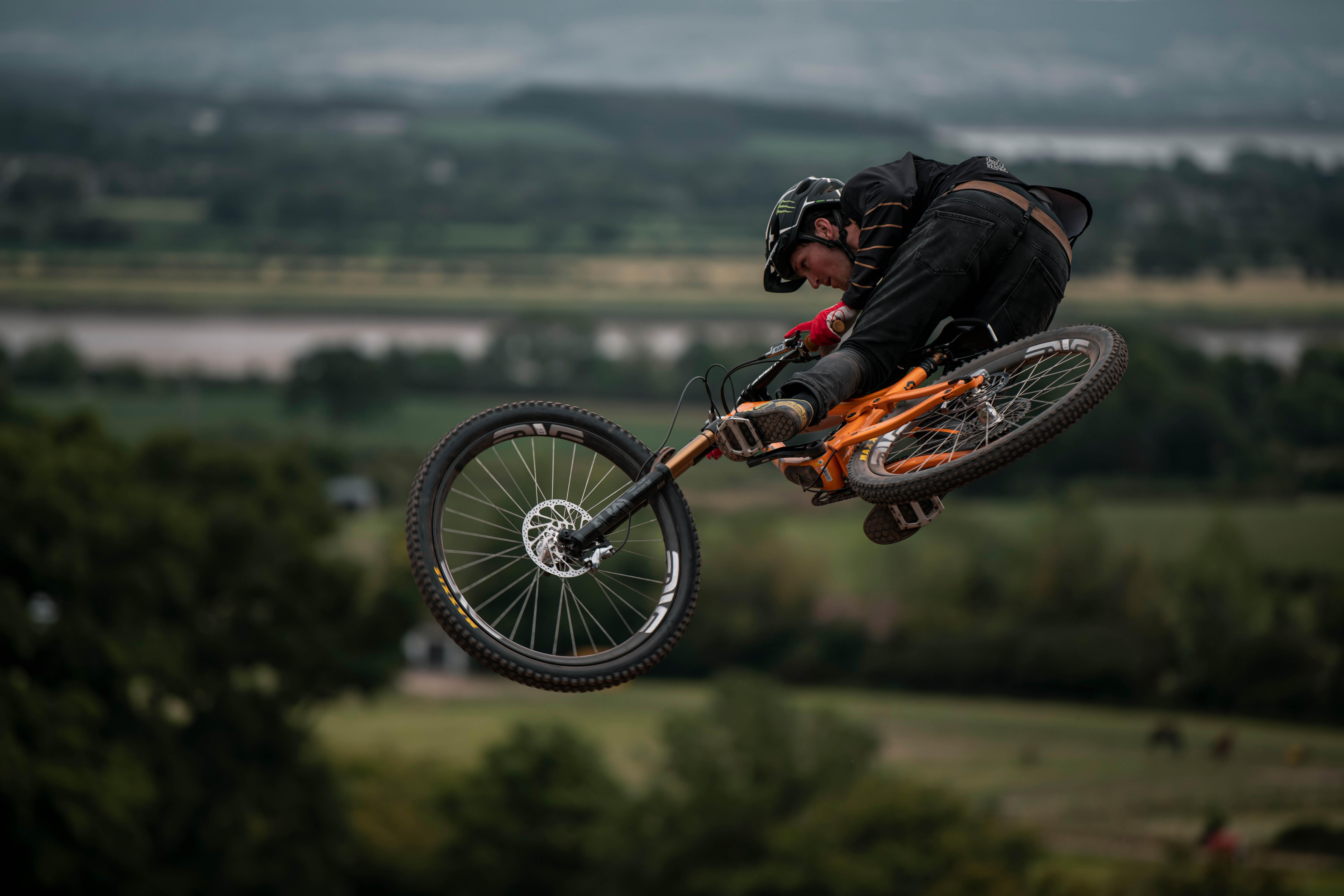 DMR Vault Brendog Pedals