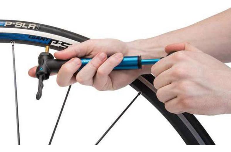 Park Tool PMP-3.2B Micro Pump Blue Park Tool PMP-3.2B Micro Pump Blue