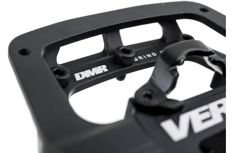 DMR Versa Pedals, Red DMR Versa Pedals, Red