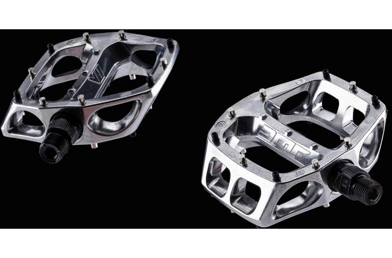 DMR V8 Classic Pedals DMR V8 Classic Pedals